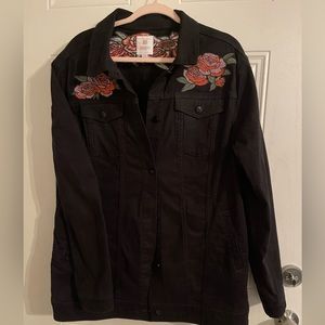 LuLaRoe Black with embroidered Jaxon Denim Jacket 2xl
